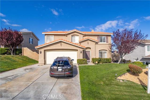 Detail Gallery Image 1 of 28 For 38661 Annette Ave, Palmdale,  CA 93551 - 5 Beds | 2/1 Baths