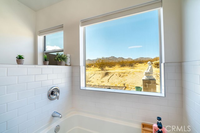 Detail Gallery Image 24 of 35 For 7250 Lawrence Ave, Joshua Tree,  CA 92252 - 2 Beds | 2 Baths