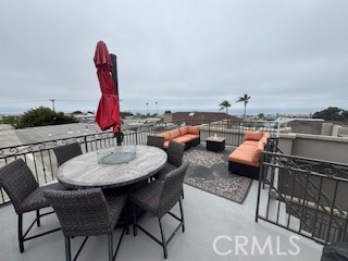 Detail Gallery Image 3 of 32 For 729 Longfellow Ave, Hermosa Beach,  CA 90254 - 4 Beds | 4 Baths