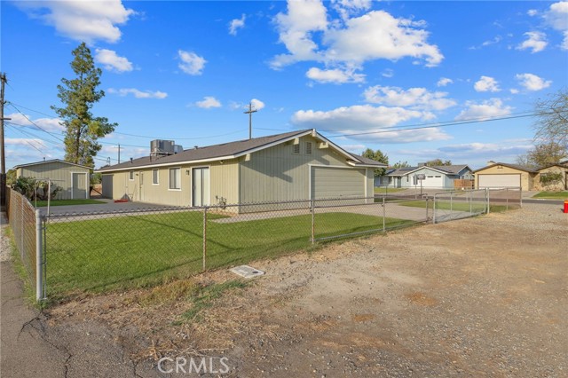 20615 Sherrill Street, Riverdale CA: https://media.crmls.org/medias/e9e83e78-daa9-45af-af64-acba192226d8.jpg