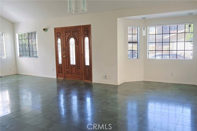 Detail Gallery Image 6 of 19 For 2214 W 239th St, Torrance,  CA 90501 - 3 Beds | 2 Baths