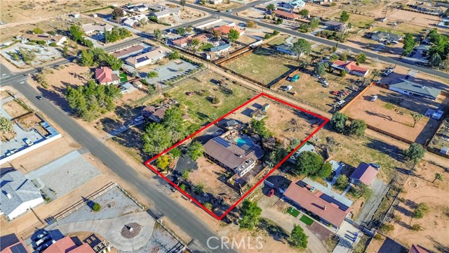 14415 Erie, Apple Valley CA: https://media.crmls.org/medias/e9e8c44e-1eab-40d5-a3a3-05edcc650754.jpg