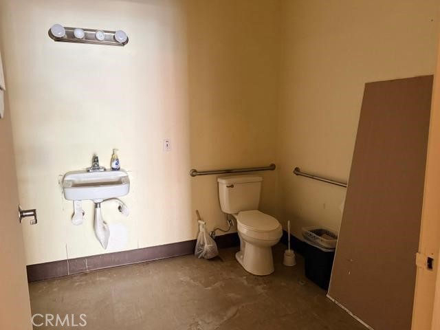  Commercial for Sale in San Fernando, California
