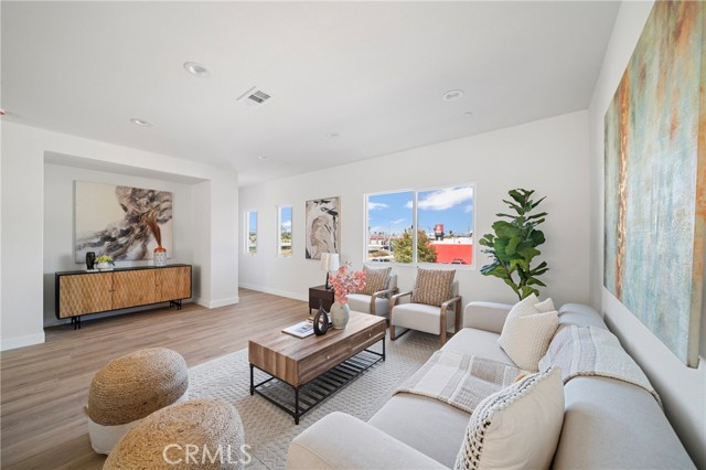 7692 9TH Street, Buena Park CA: https://media.crmls.org/medias/e9e956d2-dc4f-4cfb-829b-32b0f4153ef3.jpg