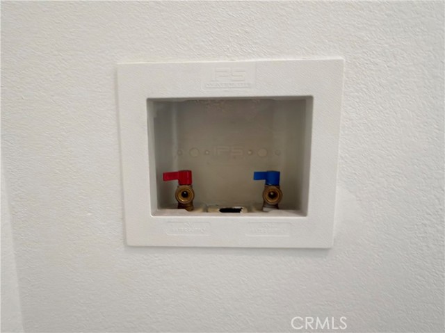 Detail Gallery Image 15 of 17 For 1491 Atlantic Ave, Long Beach,  CA 90813 - 2 Beds | 2 Baths