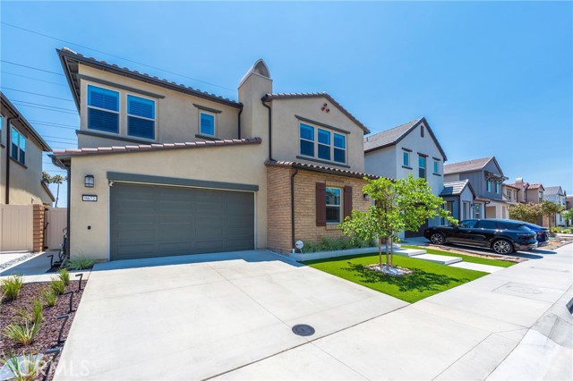 Detail Gallery Image 43 of 49 For 9672 Dawning Dr, Huntington Beach,  CA 92646 - 5 Beds | 4/1 Baths