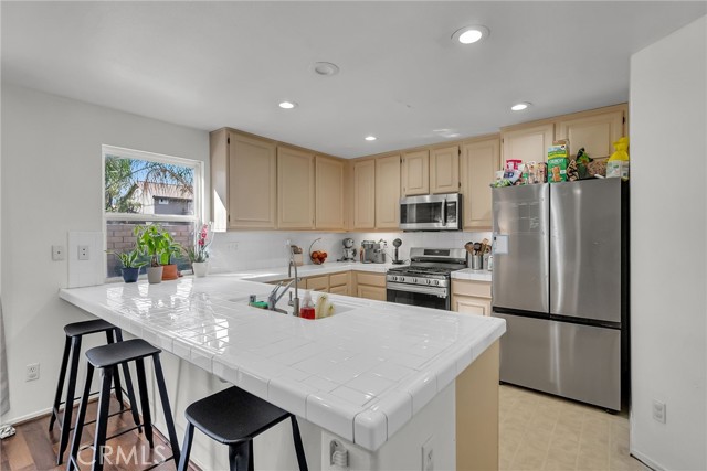 277 Avenida San Miguel, Perris CA: https://media.crmls.org/medias/e9e9eb92-a7ca-4153-ad54-52cc09740fb5.jpg