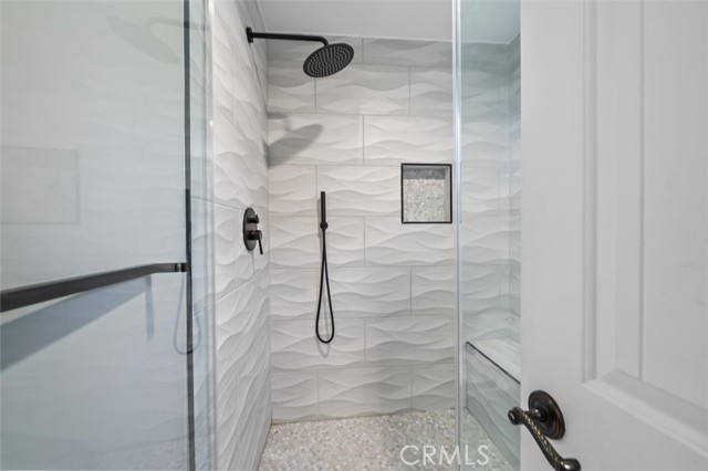 1101 Ysabel Street, Redondo Beach CA: https://media.crmls.org/medias/e9eb3b35-a745-43ff-89c5-505b009dc1cd.jpg