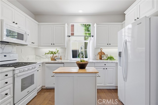 Detail Gallery Image 7 of 38 For 79 Canyoncrest, Irvine,  CA 92603 - 2 Beds | 2/1 Baths