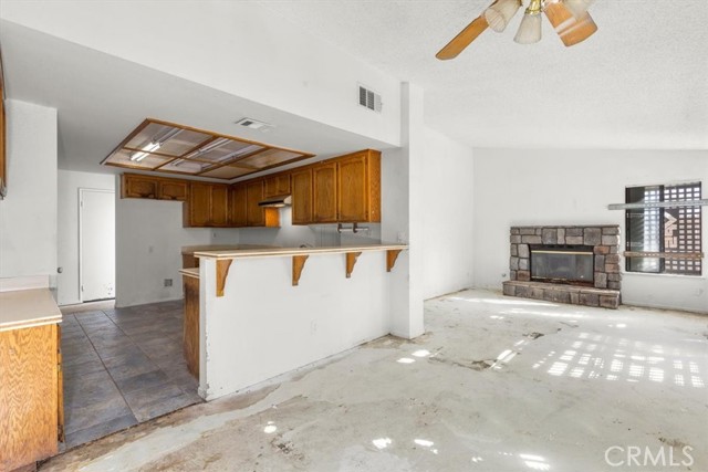 Detail Gallery Image 17 of 37 For 13511 Mountain Drive, Hesperia,  CA 92344 - 4 Beds | 2 Baths