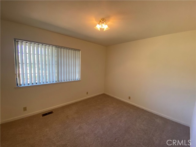 1585 Gate Lane, Paradise CA: https://media.crmls.org/medias/e9ec0920-d952-490e-a59c-362667b35482.jpg