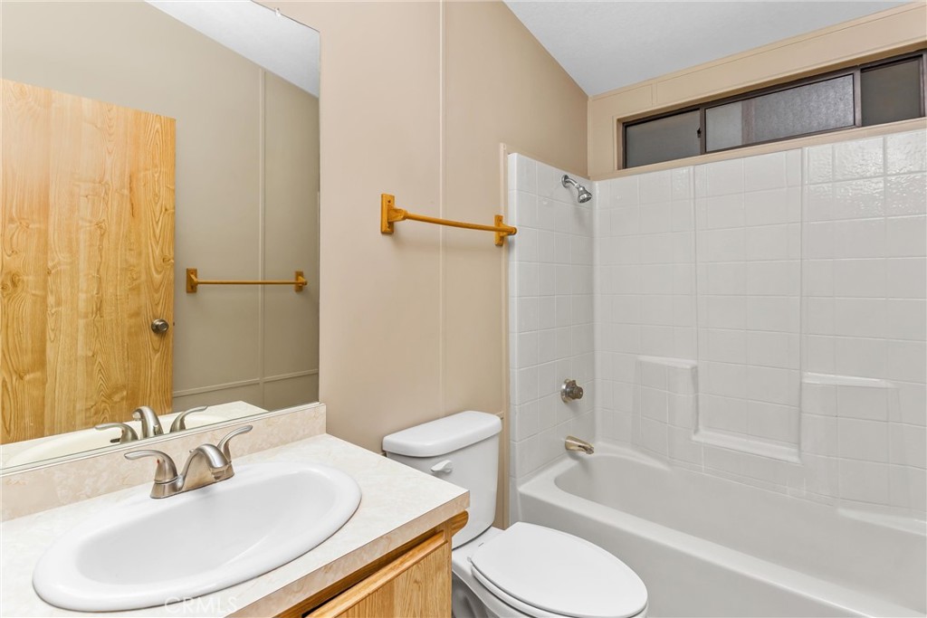 MLS #IG25246075 image #16