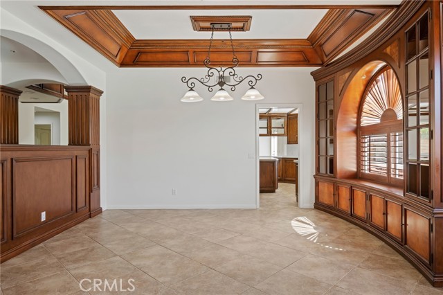 17830 Arvida Drive, Granada Hills CA: https://media.crmls.org/medias/e9edc44f-dcb6-4339-99a8-30d3df0656c7.jpg