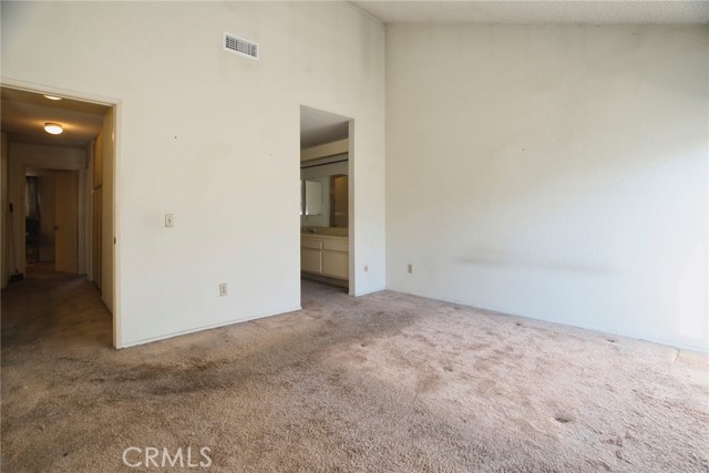 Detail Gallery Image 21 of 33 For 181 N Magnolia Ave #D,  Anaheim,  CA 92801 - 3 Beds | 2/1 Baths