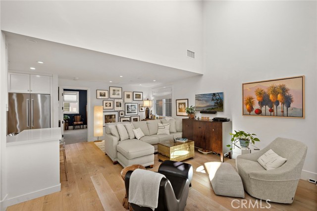Detail Gallery Image 5 of 68 For 711 1/2 Marigold, Corona Del Mar,  CA 92625 - 2 Beds | 2/1 Baths