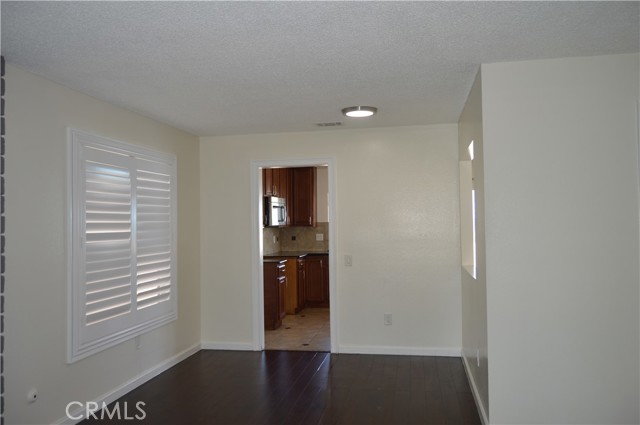 Detail Gallery Image 36 of 43 For 13638 Persimmon Rd, Moreno Valley,  CA 92553 - 4 Beds | 2 Baths