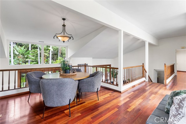 11071 Coronel, North Tustin CA: https://media.crmls.org/medias/e9f0411b-26e3-4261-8c78-1faf3d64487c.jpg