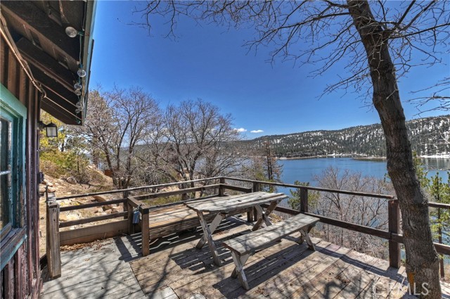 Detail Gallery Image 24 of 46 For 239 Big Bear Tract a,  Fawnskin,  CA 92333 - 1 Beds | 1 Baths