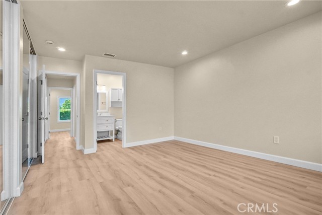 17232 Golden View Lane, Huntington Beach CA: https://media.crmls.org/medias/e9f10860-8e1c-4a5b-bbe5-472a4a2b4af6.jpg