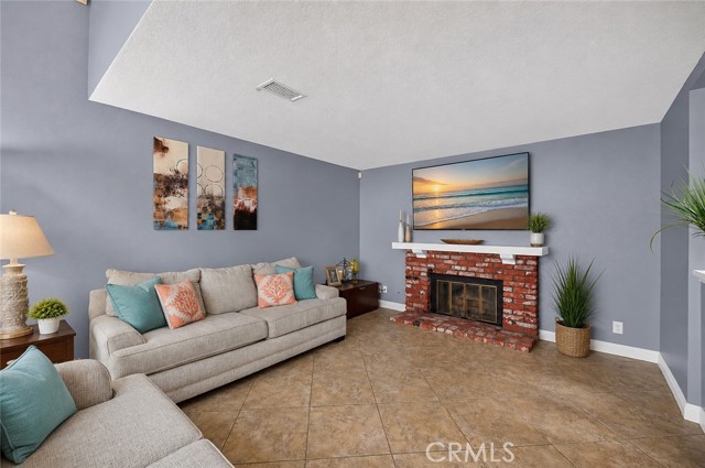 21056 Champlain, Lake Forest, CA 92630 photo 5