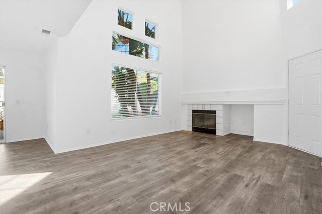 Detail Gallery Image 9 of 46 For 29340 Crest View Ln, Highland,  CA 92346 - 3 Beds | 2/1 Baths