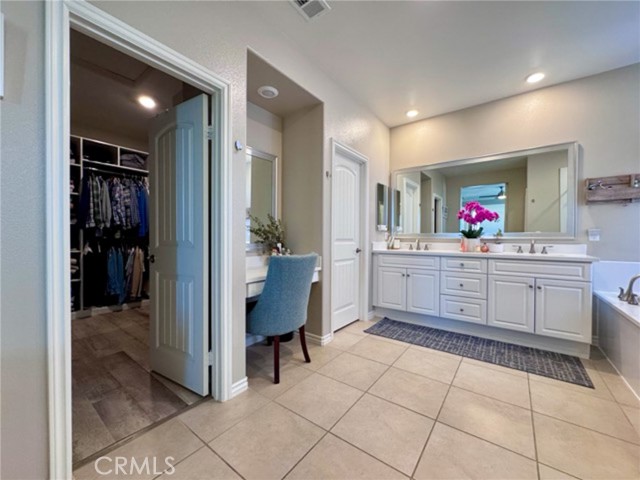 Detail Gallery Image 61 of 75 For 45725 Middle Gate Ct, Temecula,  CA 92592 - 5 Beds | 3 Baths