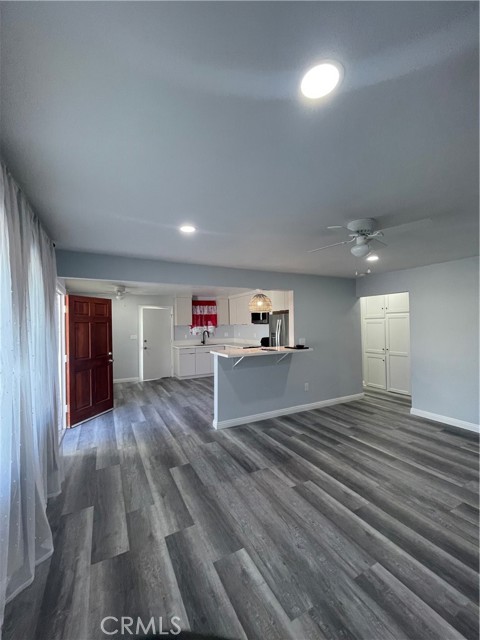 Detail Gallery Image 3 of 15 For 3334 W 139th, Hawthorne,  CA 90250 - 2 Beds | 1 Baths