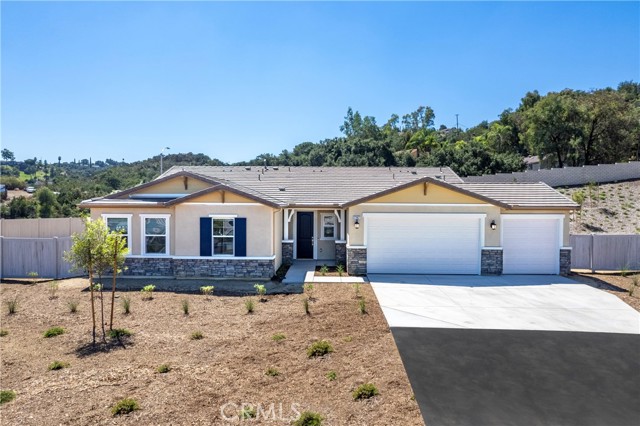 27967 Evergreen Way, Valley Center, California 92082, 4 Bedrooms Bedrooms, ,3 BathroomsBathrooms,Residential,For Sale,Evergreen Way,OC24014292
