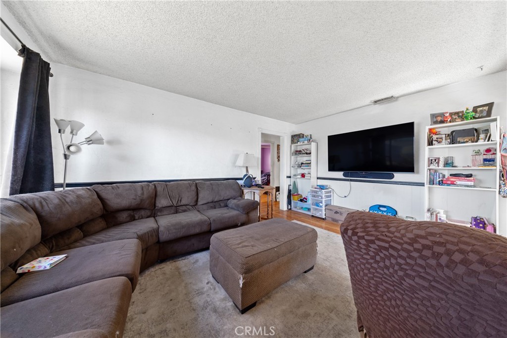 E9F41E4C Fd67 4E58 A295 0937Cc48A5F4 5944 Blackthorne, Lakewood, Ca 90712 &Lt;Span Style='BackgroundColor:transparent;Padding:0Px;'&Gt; &Lt;Small&Gt; &Lt;I&Gt; &Lt;/I&Gt; &Lt;/Small&Gt;&Lt;/Span&Gt;