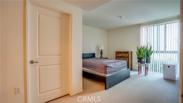 267 S San Pedro Street #210, Los Angeles, CA, 90012 267 S San Pedro Street #210, Los Angeles, CA, 90012