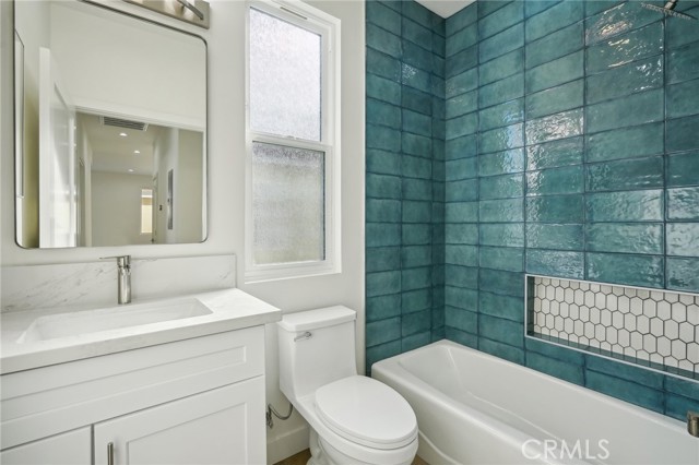 5622 Briercrest, Lakewood CA: https://media.crmls.org/medias/e9f47c9b-c03b-4064-8ad7-cfc2c1d44eb2.jpg