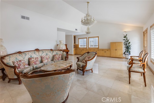 18825 Felbar Avenue, Torrance CA: https://media.crmls.org/medias/e9f584c6-f7e2-48bd-8f47-97c3853807b9.jpg