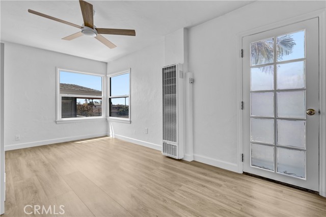 Detail Gallery Image 8 of 22 For 147 Avenida Rosa #B,  San Clemente,  CA 92672 - 1 Beds | 1 Baths