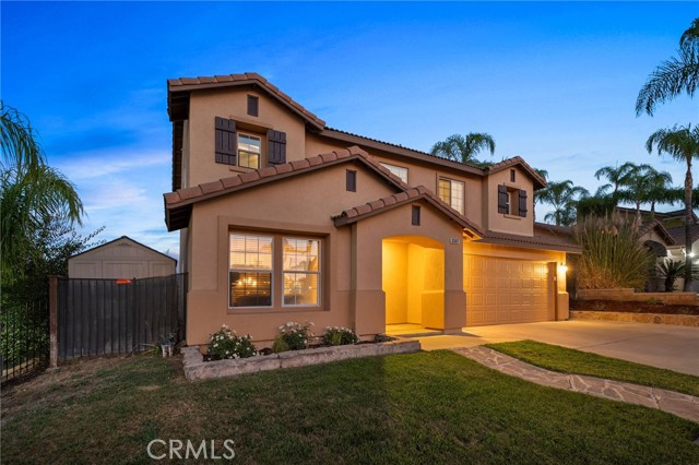 Detail Gallery Image 5 of 53 For 3547 Hawthorne Dr, Corona,  CA 92881 - 3 Beds | 2/1 Baths