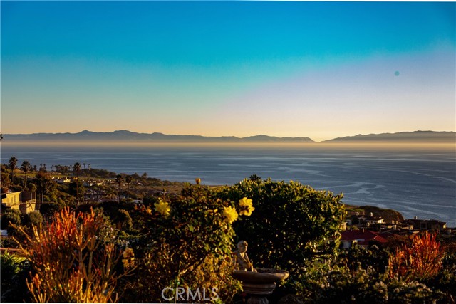 Pt Vicente Lighthouse view and Catalina Island