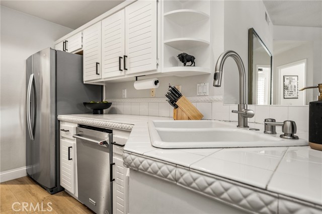 Detail Gallery Image 17 of 26 For 51 Lehigh Aisle, Irvine,  CA 92612 - 2 Beds | 2 Baths