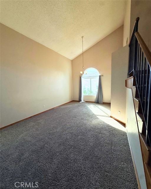 Detail Gallery Image 5 of 24 For 14725 Westward, Fontana,  CA 92337 - 3 Beds | 2/1 Baths