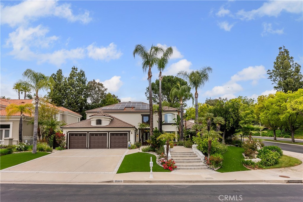 25605 Queenscliff Court