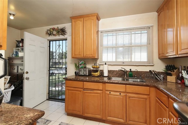 1263 Dorner Drive, Monterey Park CA: https://media.crmls.org/medias/e9f9ae01-ae61-4c5b-b77a-19364d306ab1.jpg