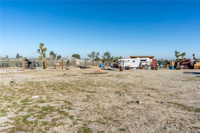 Detail Gallery Image 24 of 26 For 11074 Redwood, Pinon Hills,  CA 92372 - 4 Beds | 2 Baths