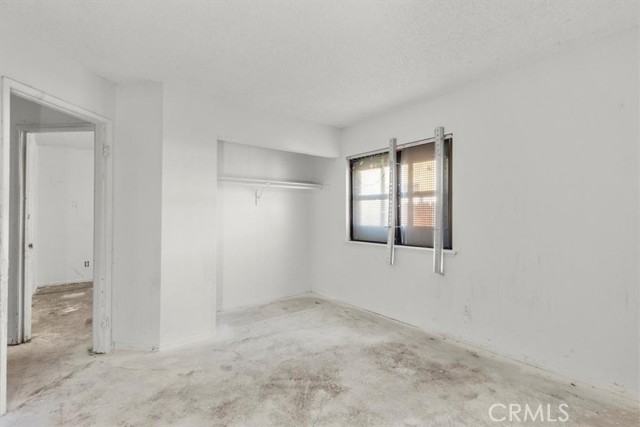 Detail Gallery Image 27 of 37 For 13511 Mountain Drive, Hesperia,  CA 92344 - 4 Beds | 2 Baths