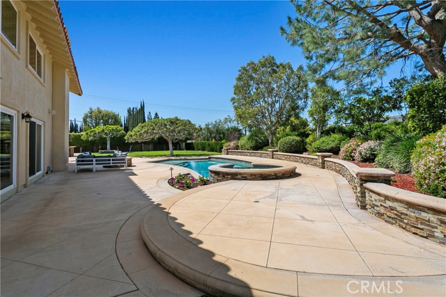 Detail Gallery Image 45 of 66 For 10431 Kenwick Dr, Villa Park,  CA 92861 - 5 Beds | 4/1 Baths