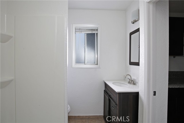 Detail Gallery Image 10 of 21 For 8029 Priscilla, Downey,  CA 90242 - 1 Beds | 1 Baths