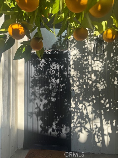 Detail Gallery Image 40 of 47 For 11551 Decente, Studio City,  CA 91604 - 2 Beds | 2 Baths