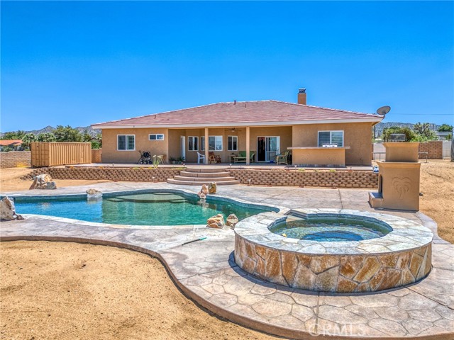 Detail Gallery Image 1 of 74 For 58598 Santa Maria Dr, Yucca Valley,  CA 92284 - 4 Beds | 3 Baths