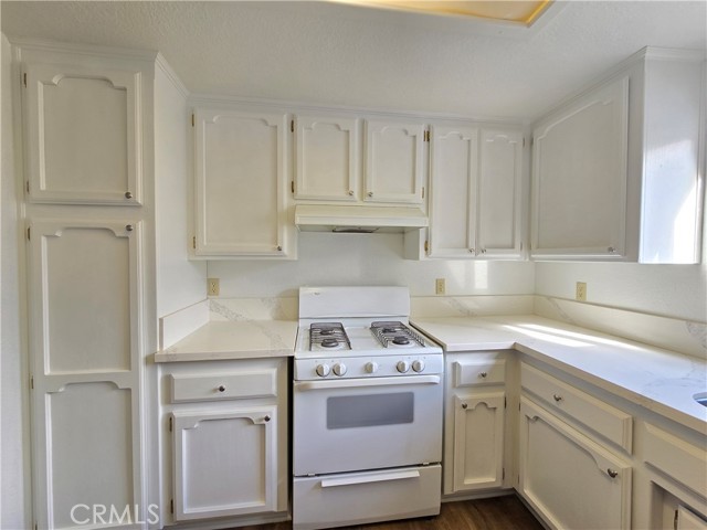 Detail Gallery Image 13 of 32 For 20361 86th St, California City,  CA 93505 - 3 Beds | 2 Baths