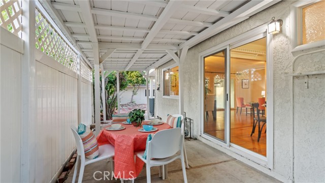 Detail Gallery Image 36 of 44 For 927 Alta Loma Dr, Corona,  CA 92882 - 4 Beds | 2 Baths