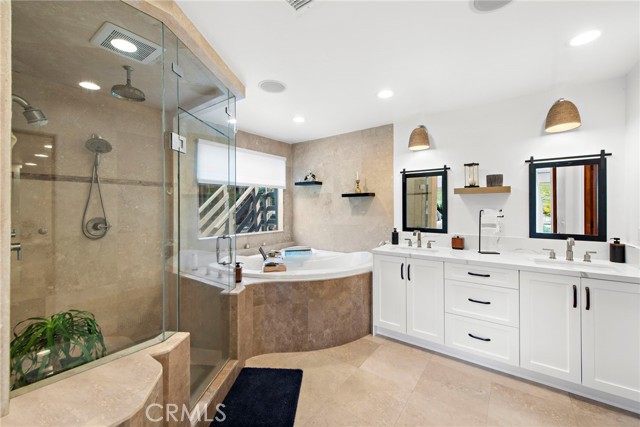 Detail Gallery Image 16 of 36 For 449 Avenida Crespi, San Clemente,  CA 92672 - 4 Beds | 4 Baths