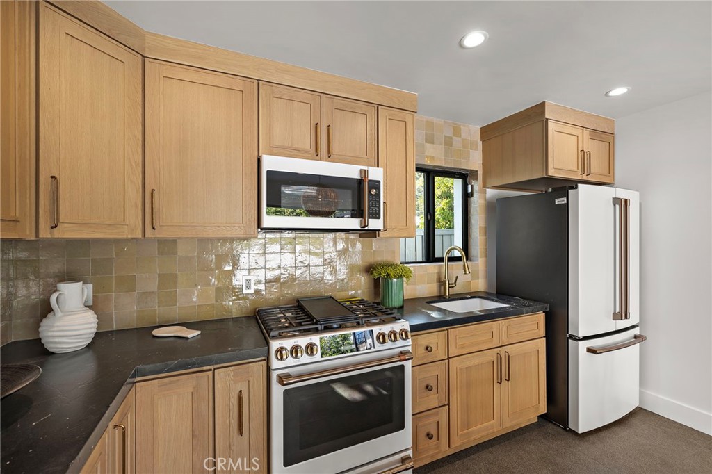 MLS #OC26165398 image #18