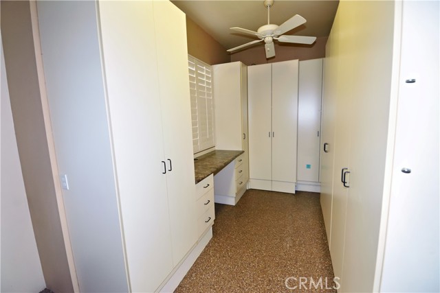 29424 Springside Drive, Menifee CA: https://media.crmls.org/medias/ea0136e0-b6e1-47ce-8892-7d90bd782130.jpg